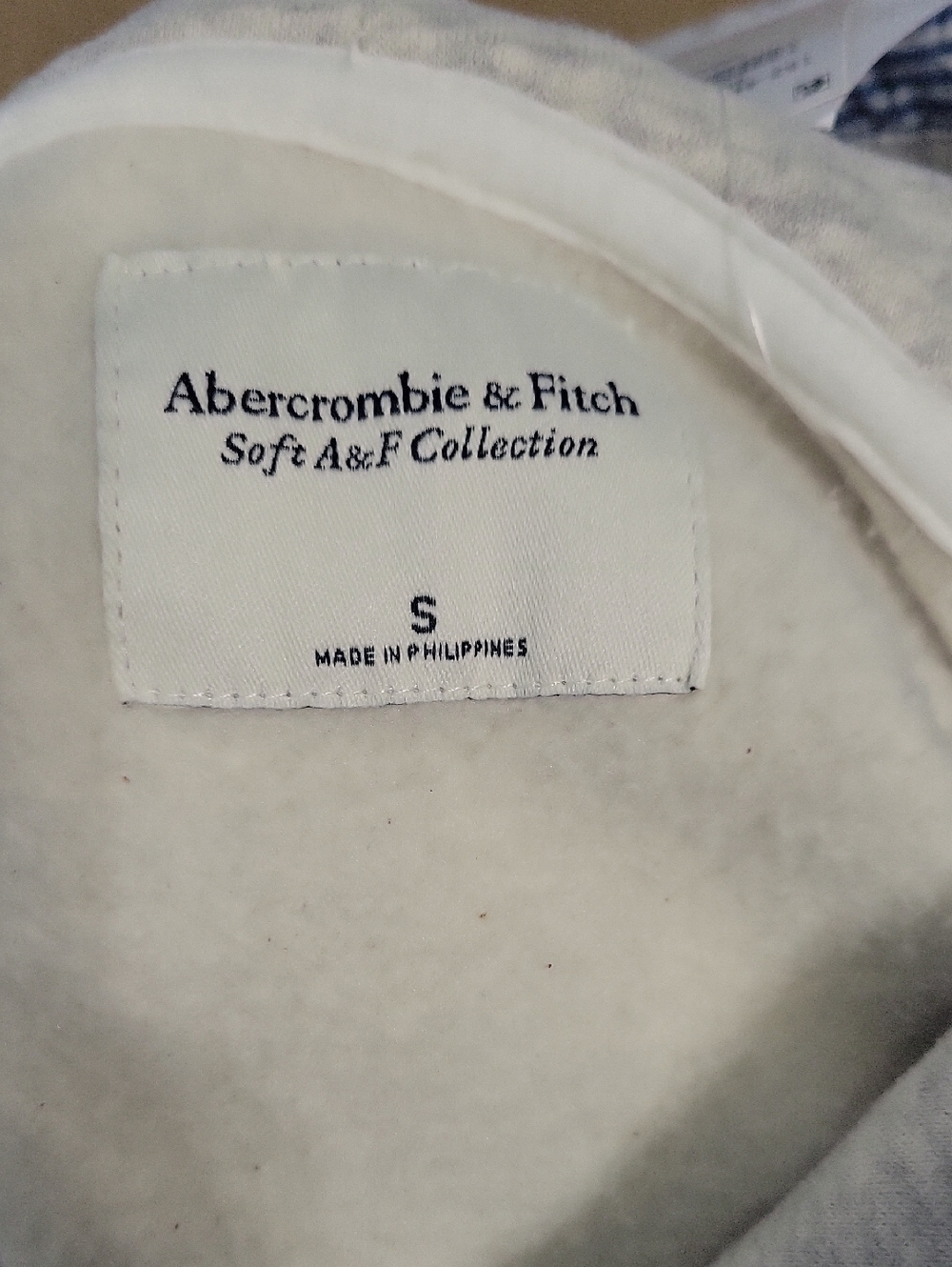 NWT Abercrombie & Fitch Nantucket Crabbers Hoodie - Small - Picture 8 of 9